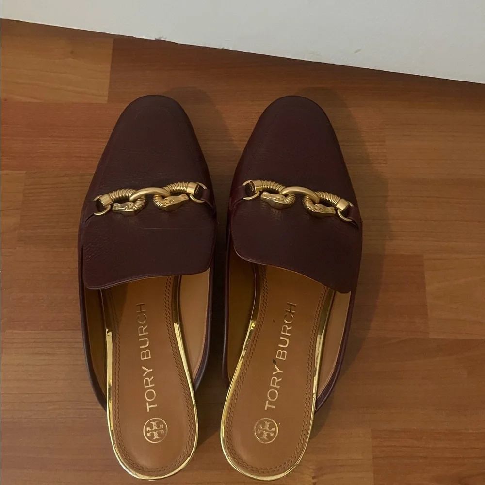 Tory Burch Women's Brown Leather Chain-Trim Mules